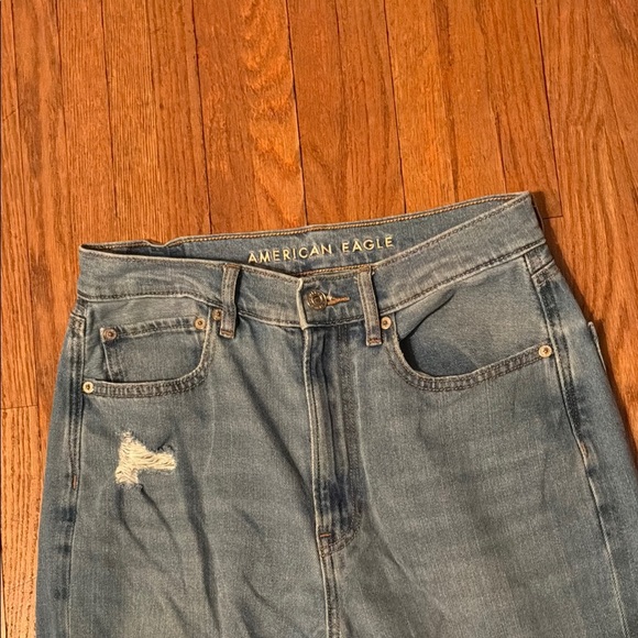 American Eagle Outfitters Women's High Rise Distressed Blue Jeans - Picture 4 of 13